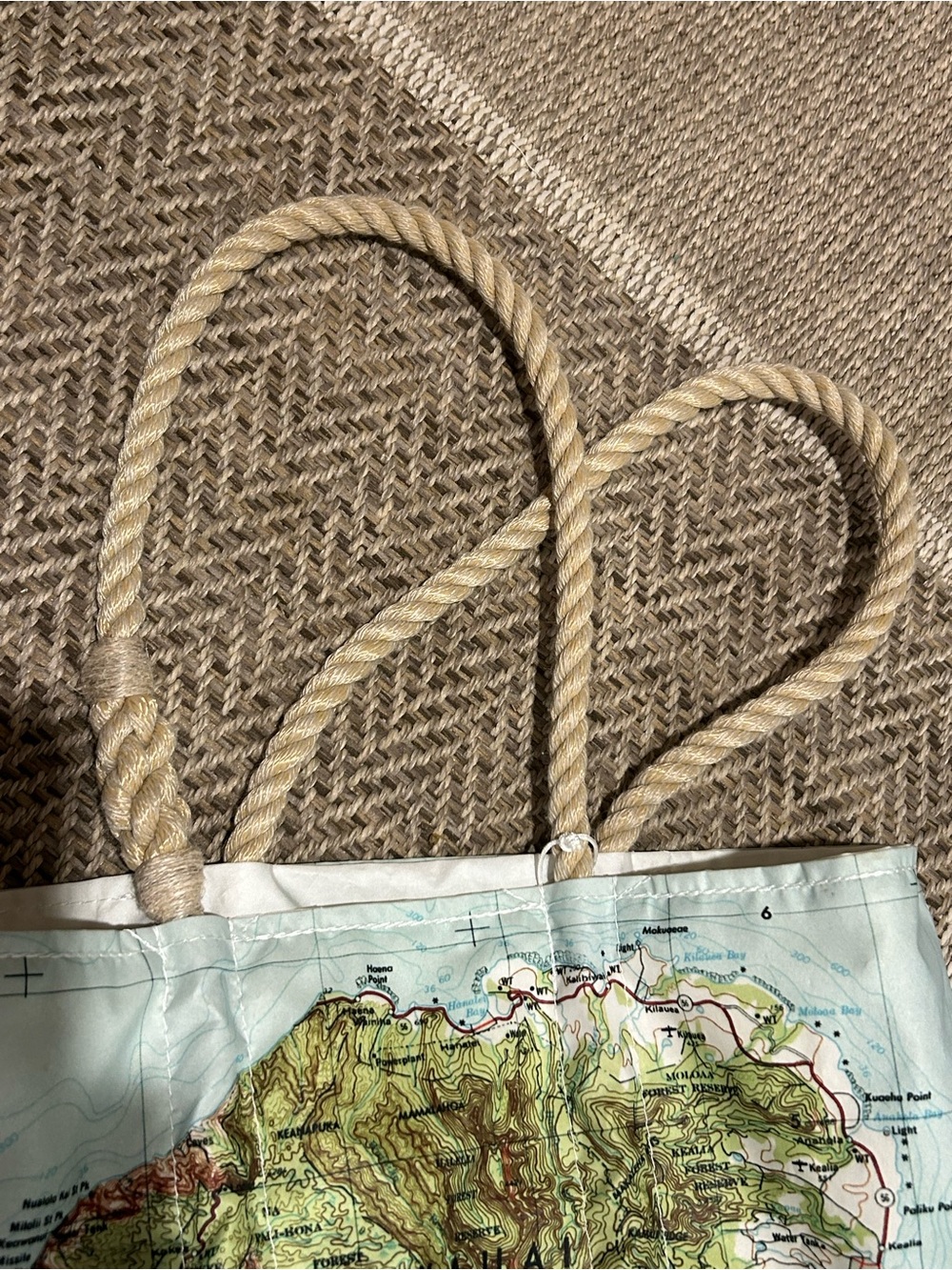 Sea Bags Maine Light Blue Kauai Map-Print Tote with Rope Handles - Picture 6 of 7